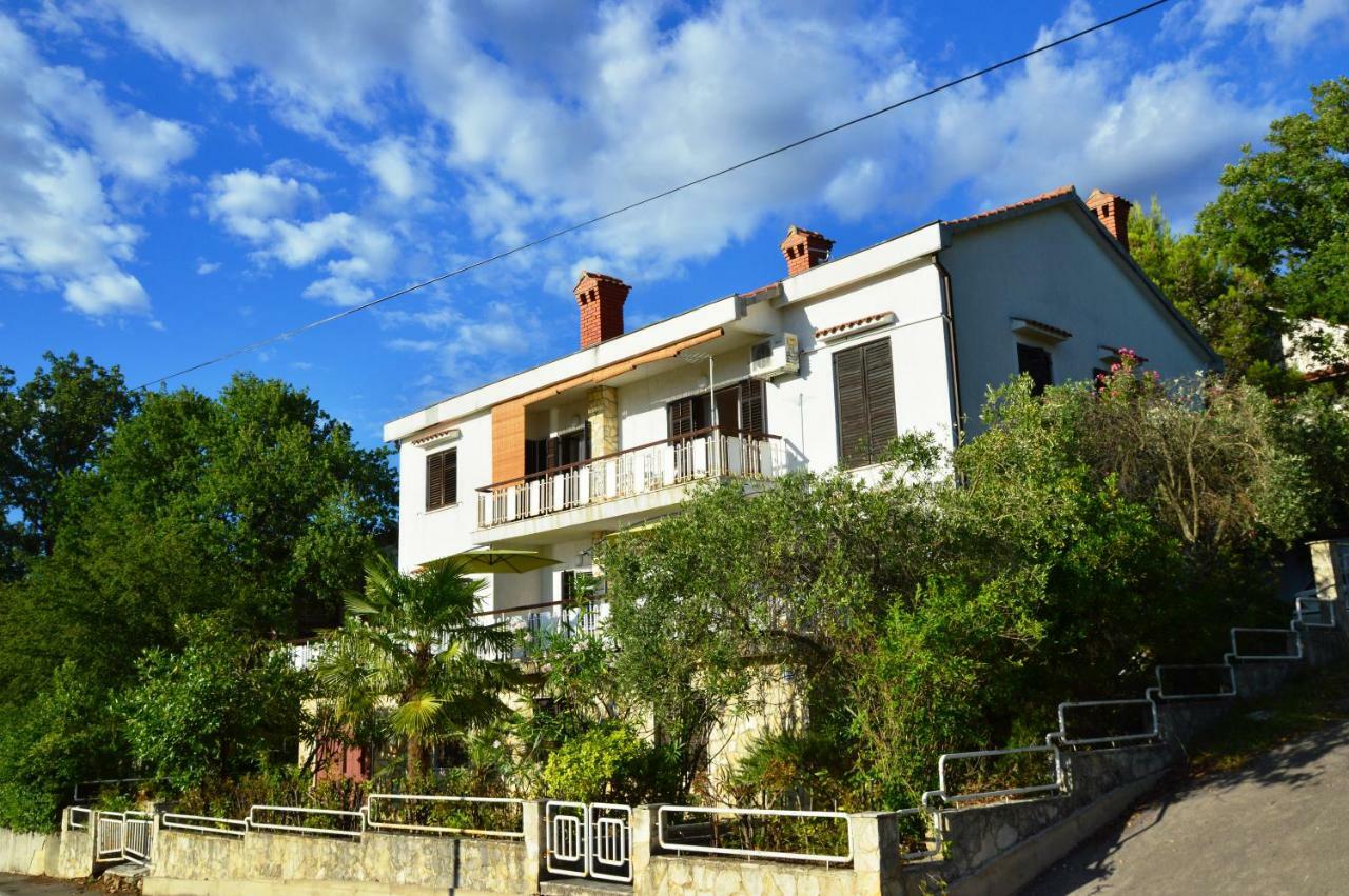 Apartments Martina Нівице Екстер'єр фото