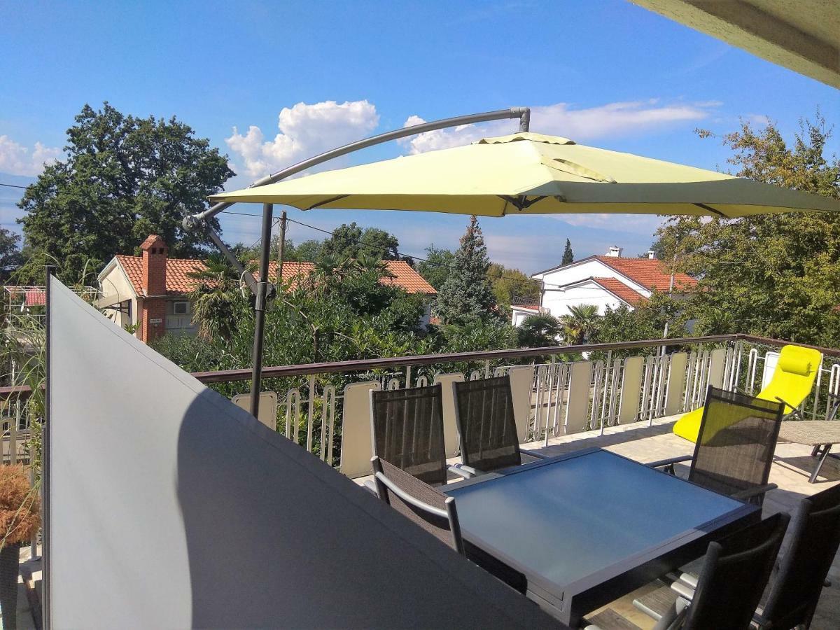 Apartments Martina Нівице Екстер'єр фото